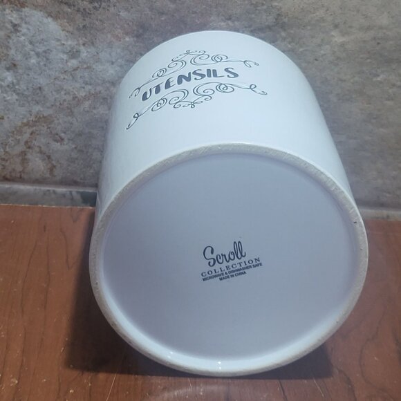 Scroll Collection Utensil Holder White Ceramic Cannister - Picture 3 of 8